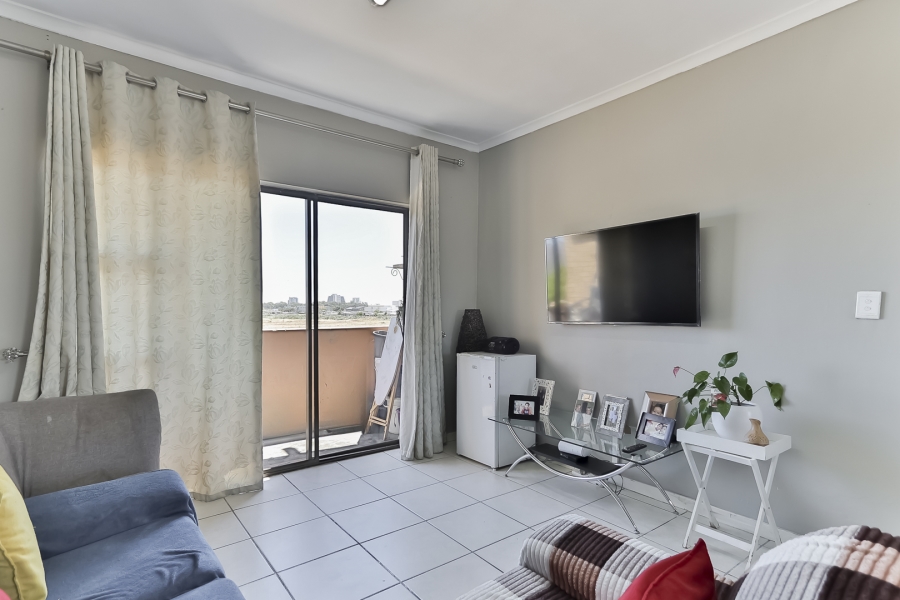 2 Bedroom Property for Sale in Guldenland Western Cape